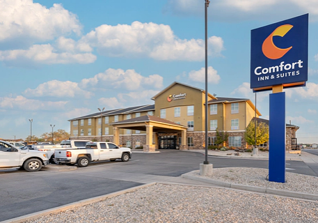 Comfort-Inn-Suites